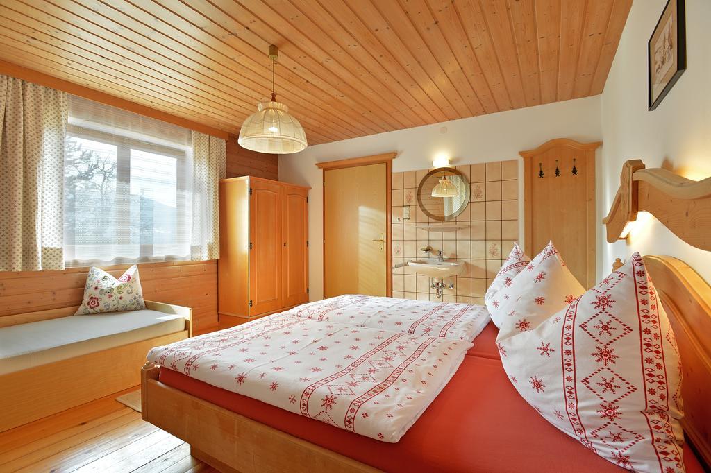 Gugghof Apartment Hopfgarten im Brixental Cameră foto